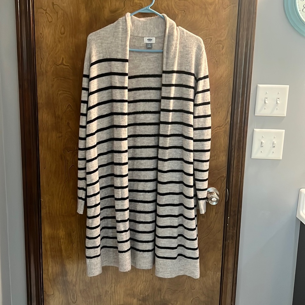 Old Navy Sweater